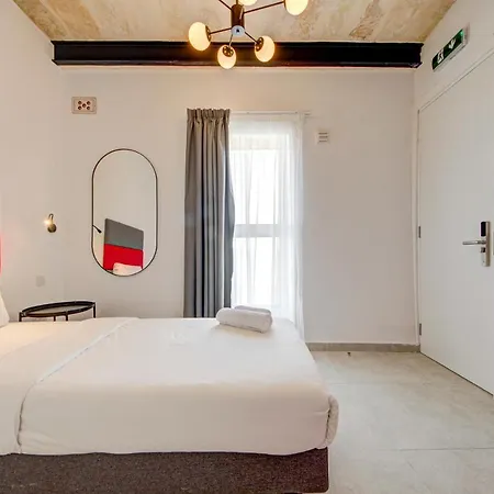 Guest house Casa Domenico 3 *