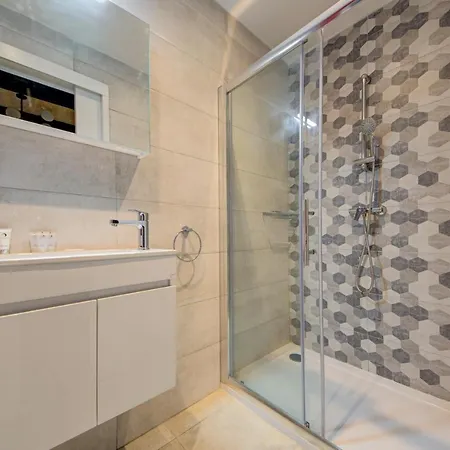 Guest house Casa Domenico 3 *